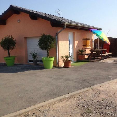 Cosy Logement A La Campagne Marthille Luaran gambar
