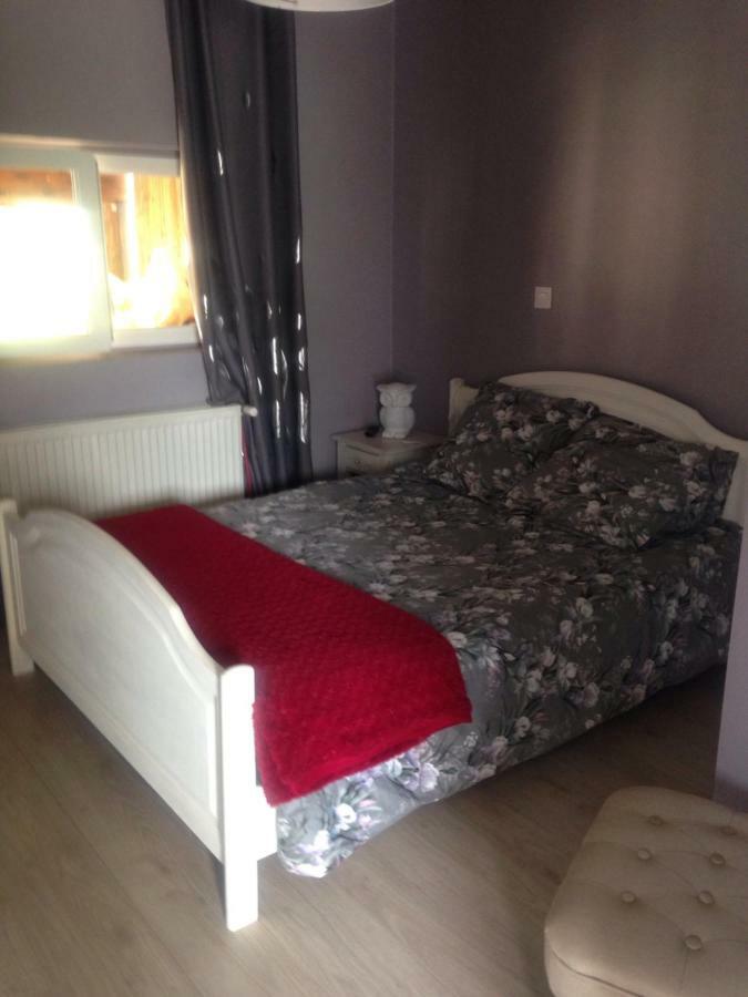 Cosy Logement A La Campagne Marthille Luaran gambar